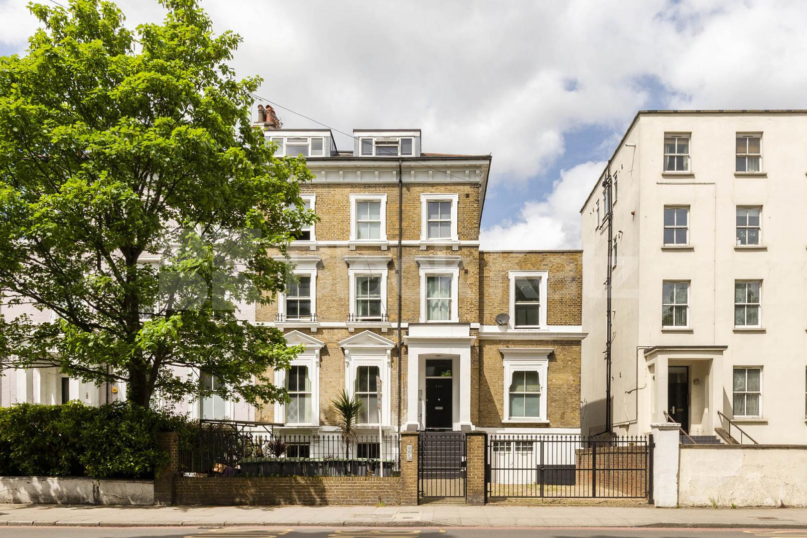 Beautiful one bedroom in a gated building Camden Road, Camden